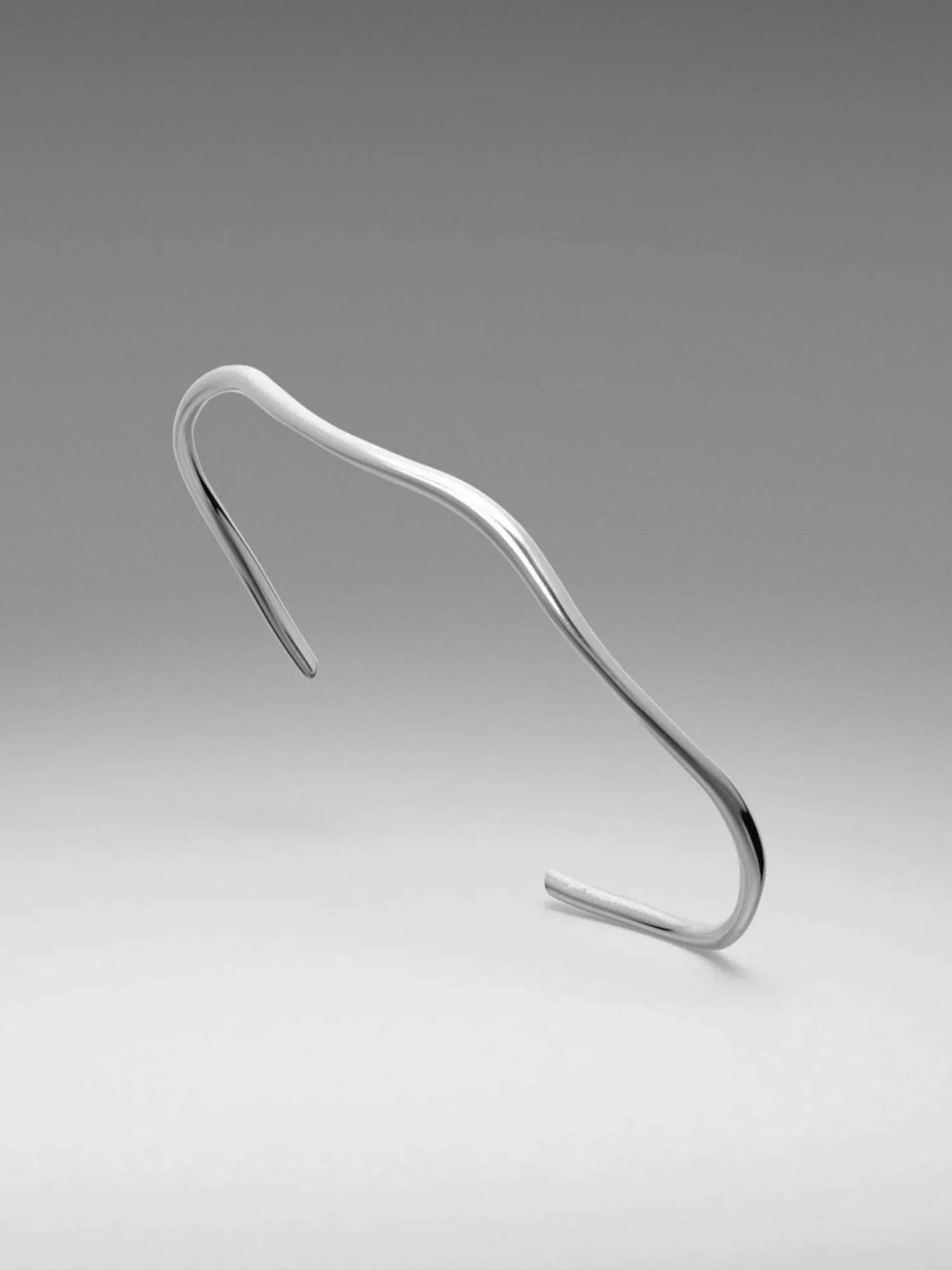 VALORE Adjustable Steel Fluid Cuff