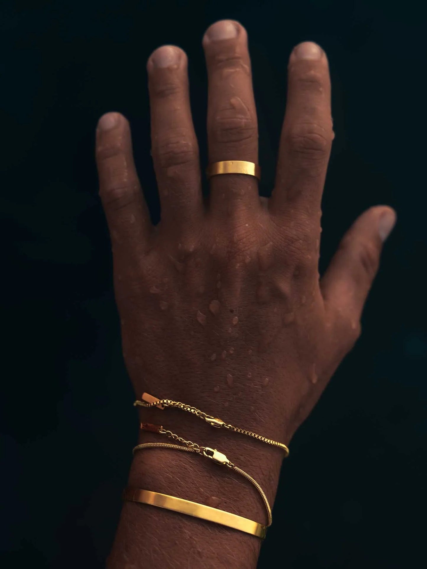 VALORE Adjustable Gold Cuff