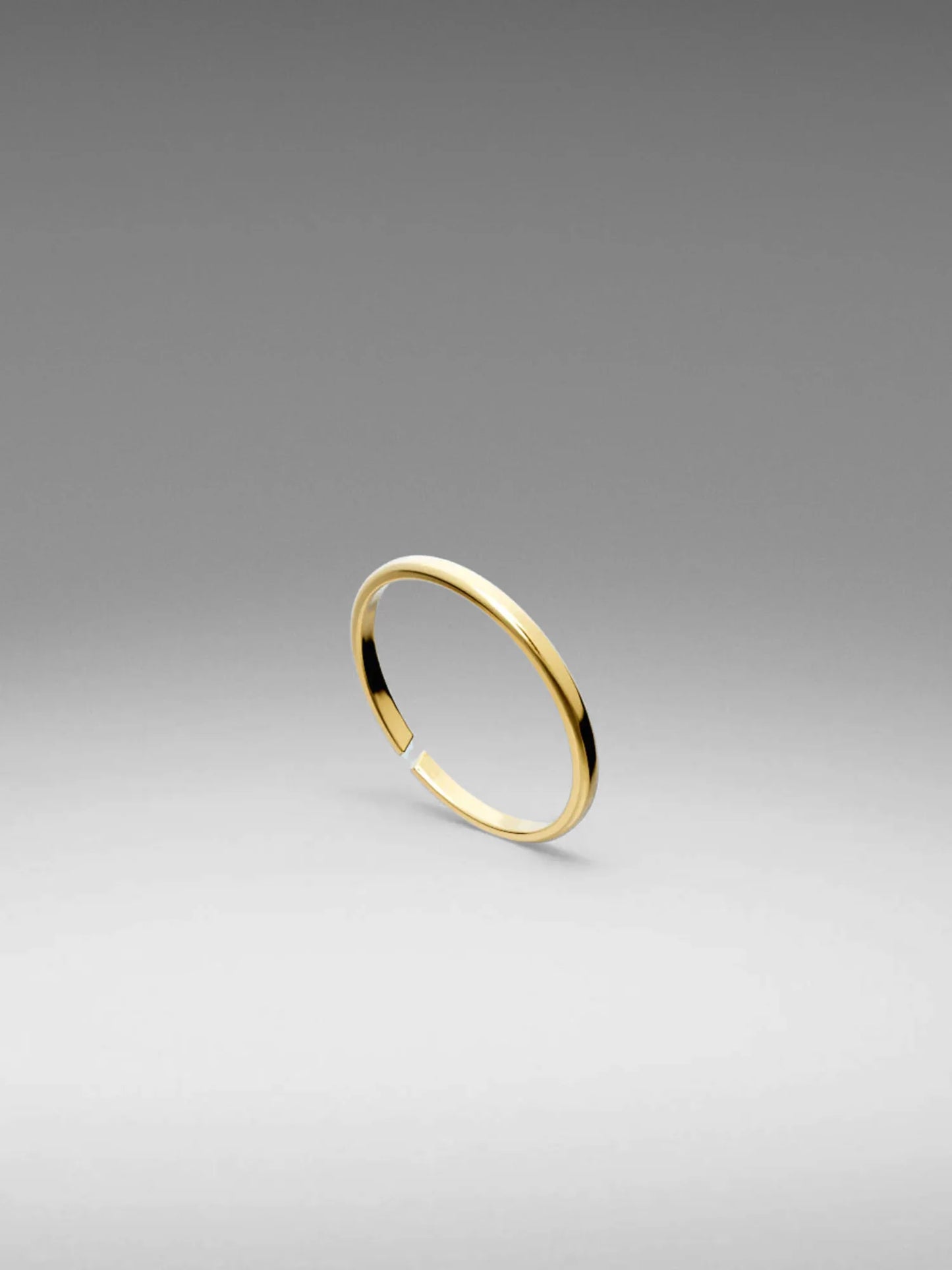 VALORE Adjustable Classic Gold Ring