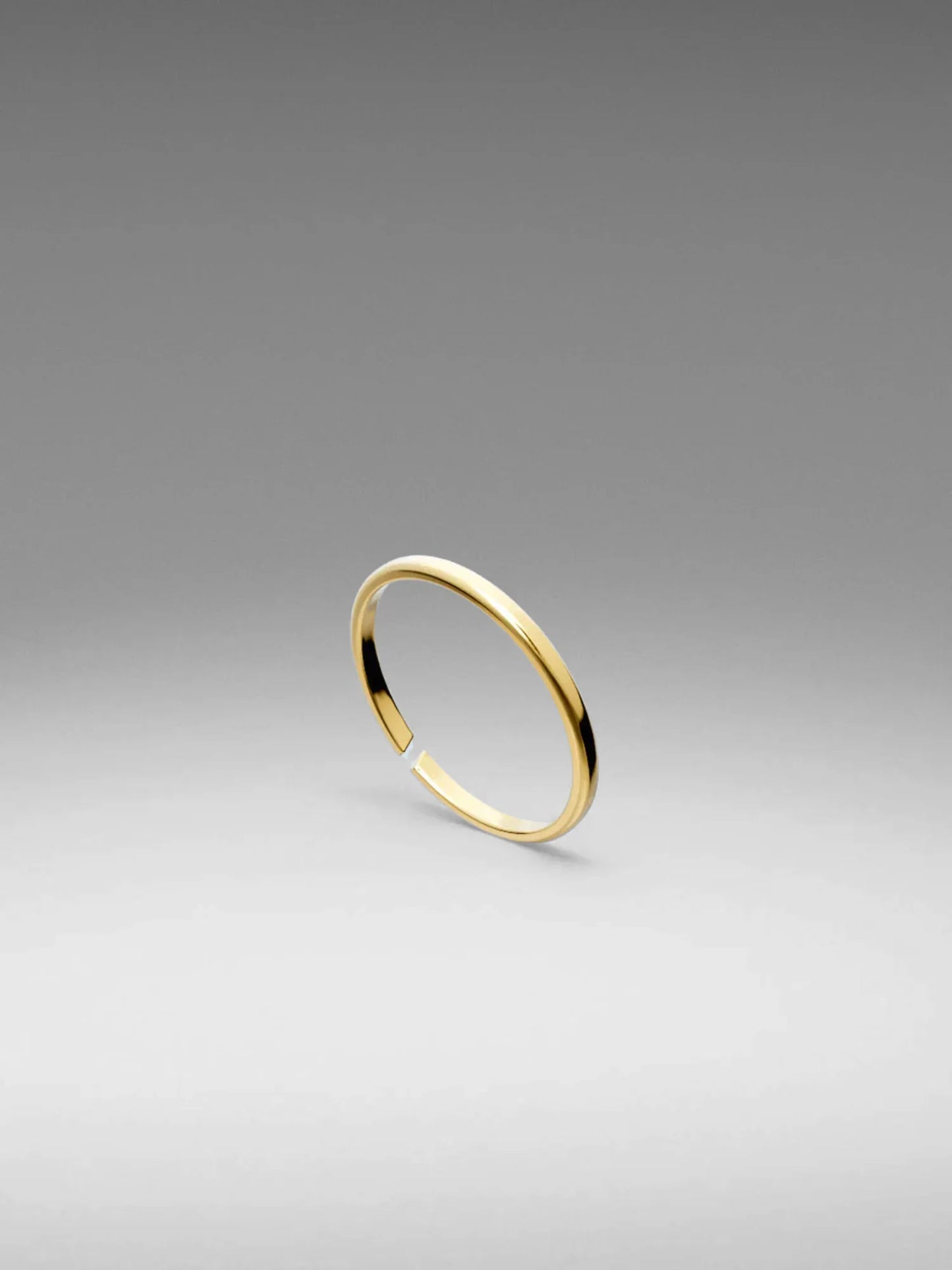 VL. Adjustable Classic Gold Ring