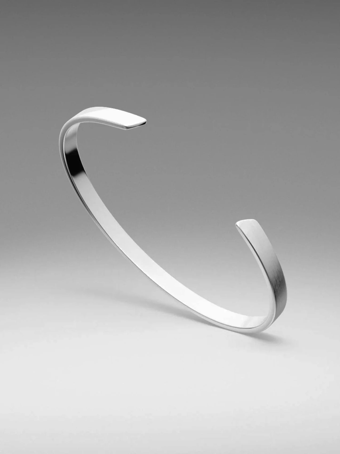 VALORE Adjustable Steel Cuff