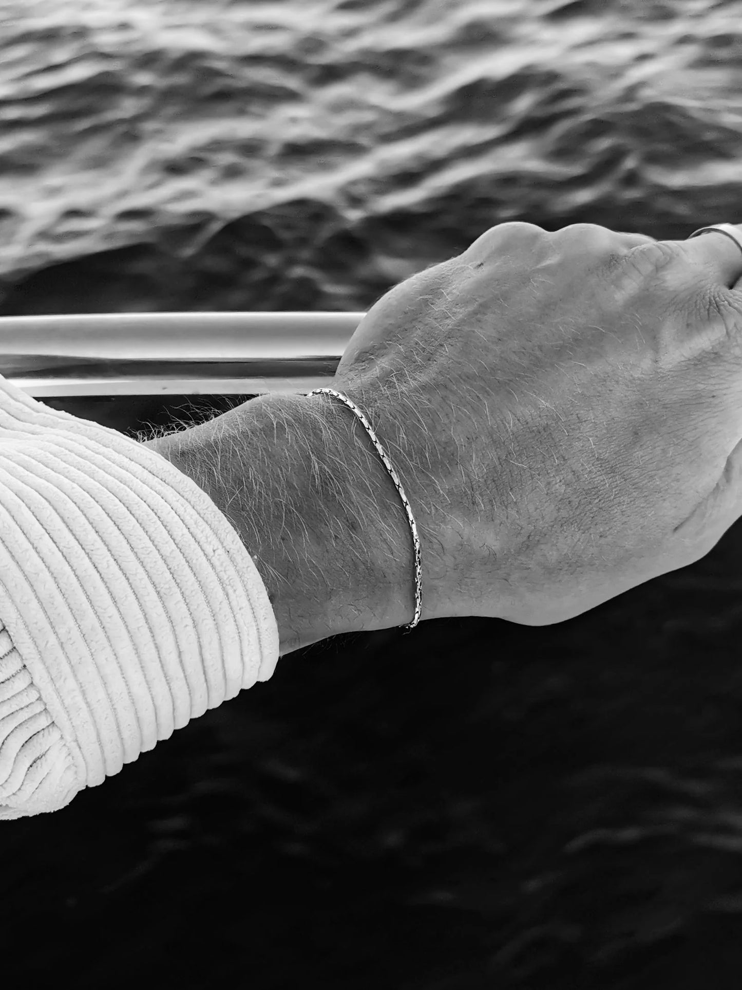 VL. Adjustable Steel Chain Bracelet